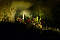 Grotte du Tunnel