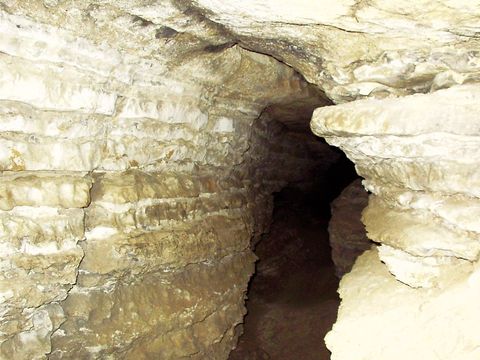Niedernauer Höhle